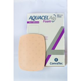   Aquacel Ag Foam nem öntapadó ezüstionos habkötszer 15 cm x 20 cm 5db